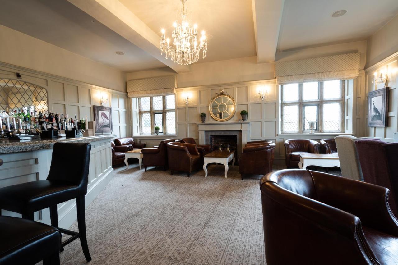 Weston Hall Стаффорд Экстерьер фото